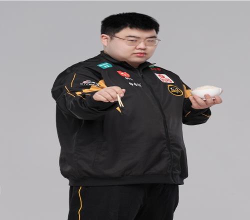 卫之间缺少